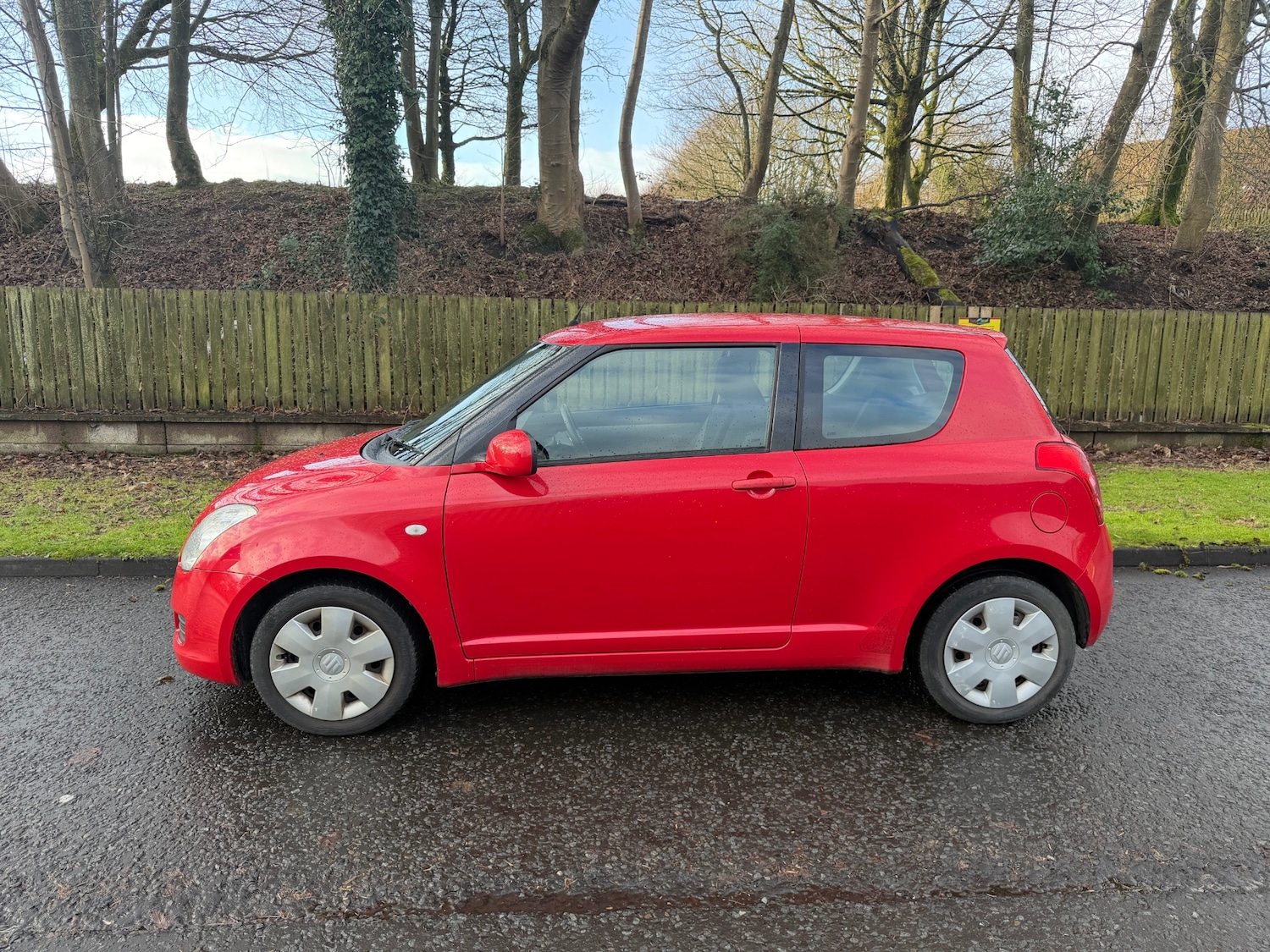 Used Suzuki Swift 2009 for sale - 77385388: Photo 5