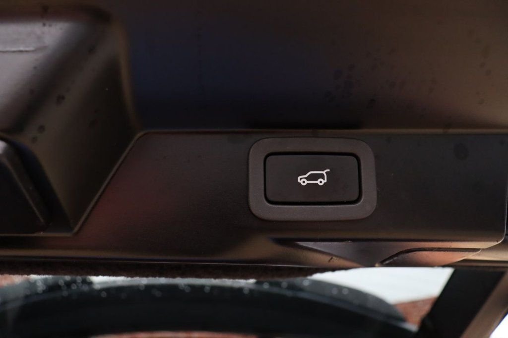 Used Land Rover Range Rover Sport 2018 for sale - 77038262: Photo 18