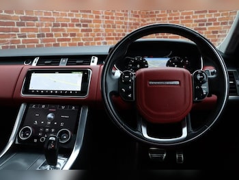 Used Land Rover Range Rover Sport 2018 for sale - 77038262: Photo