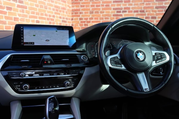 Used BMW 5 Series 2018 for sale - 76105760: Photo 19