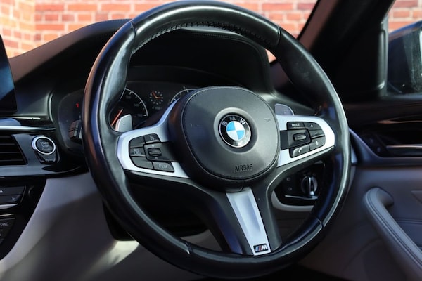 Used BMW 5 Series 2018 for sale - 76105760: Photo 20