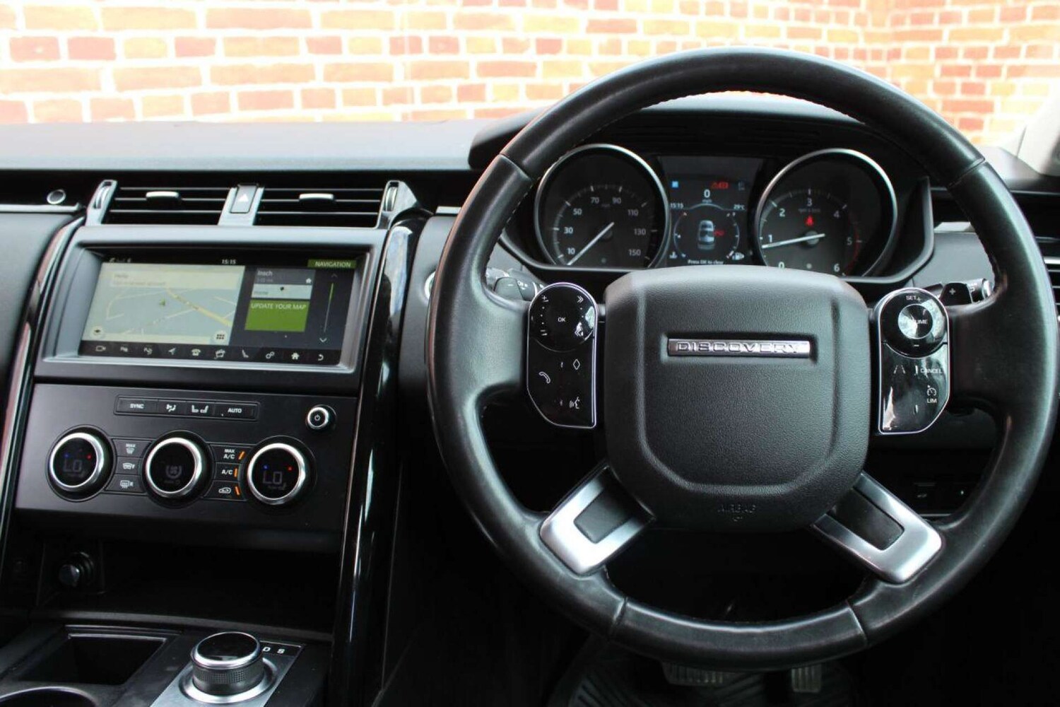 Used Land Rover Discovery 2019 for sale - 77523412: Photo 5