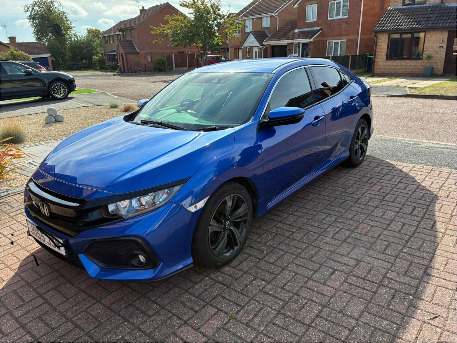 Used Honda Civic 2019 for sale - 78057261: Photo 2