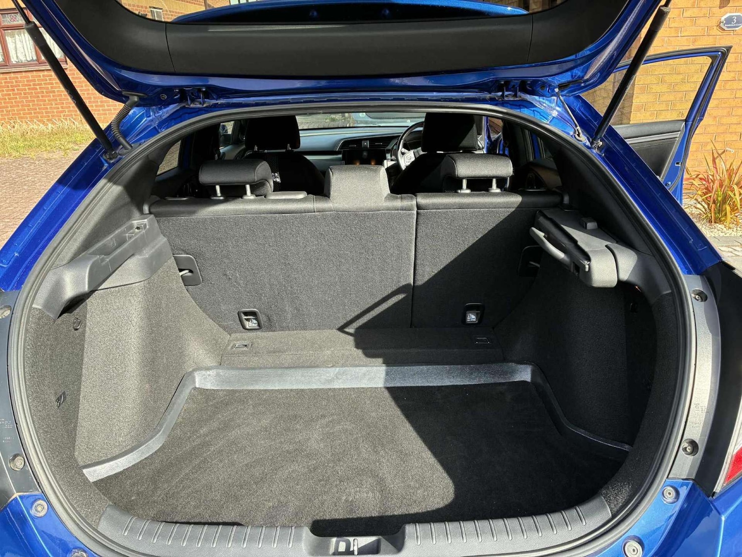 Used Honda Civic 2019 for sale - 78057261: Photo 9