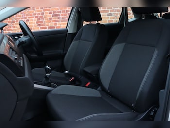 Used Volkswagen Polo 2023 for sale - 77096444: Photo