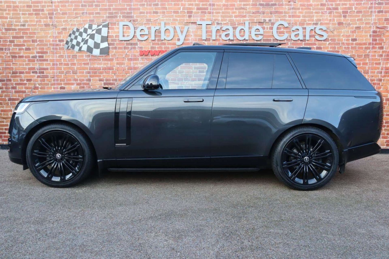 Used Land Rover Range Rover 2023 for sale - 77519240: Photo 2