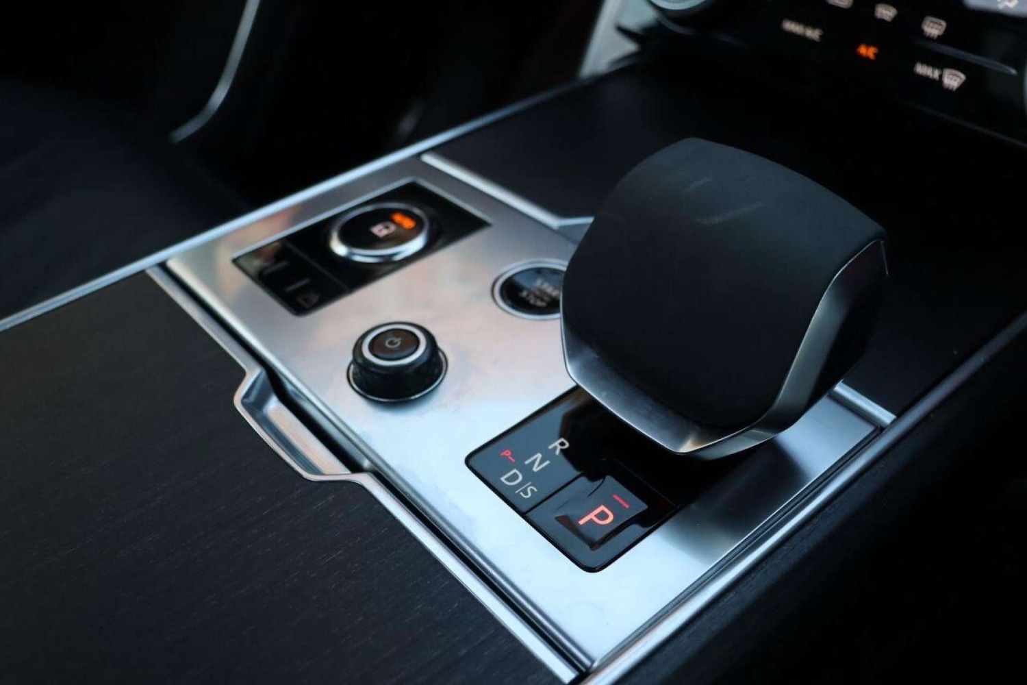 Used Land Rover Range Rover 2023 for sale - 77519240: Photo 38