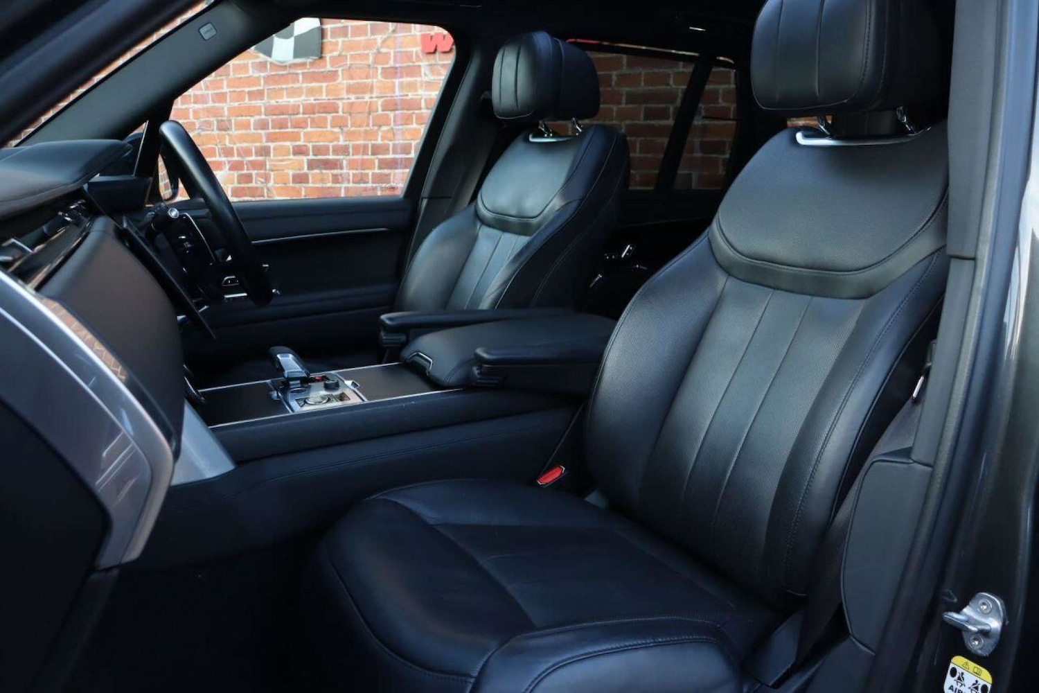 Used Land Rover Range Rover 2023 for sale - 77519240: Photo 5