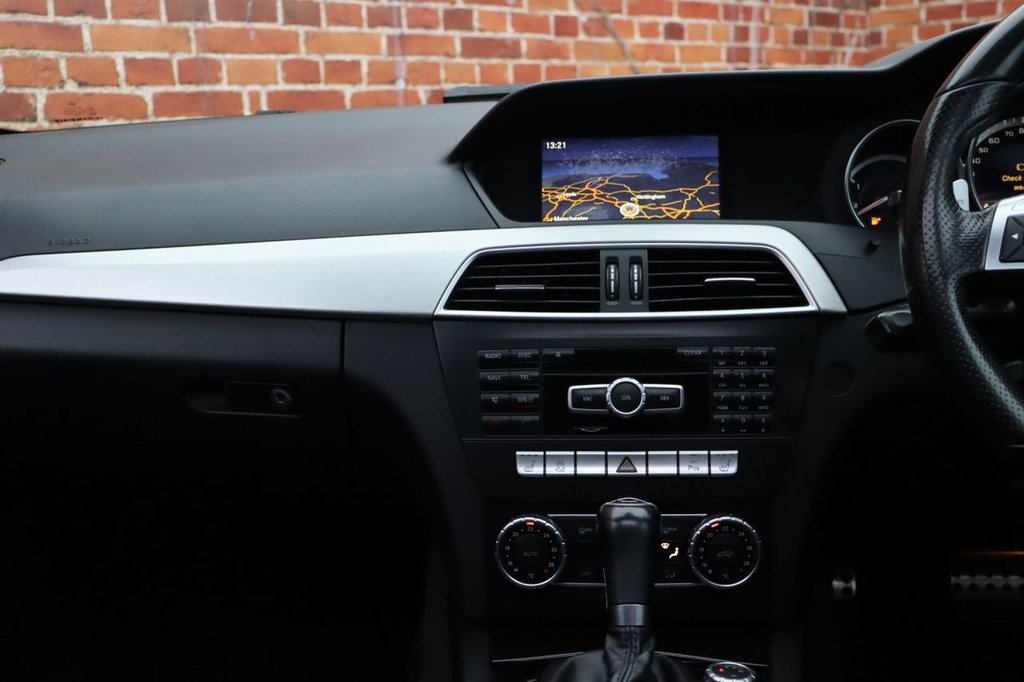 Used Mercedes-Benz C Class 2011 for sale - 77199859: Photo 11