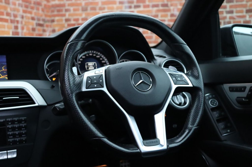 Used Mercedes-Benz C Class 2011 for sale - 77199859: Photo 15