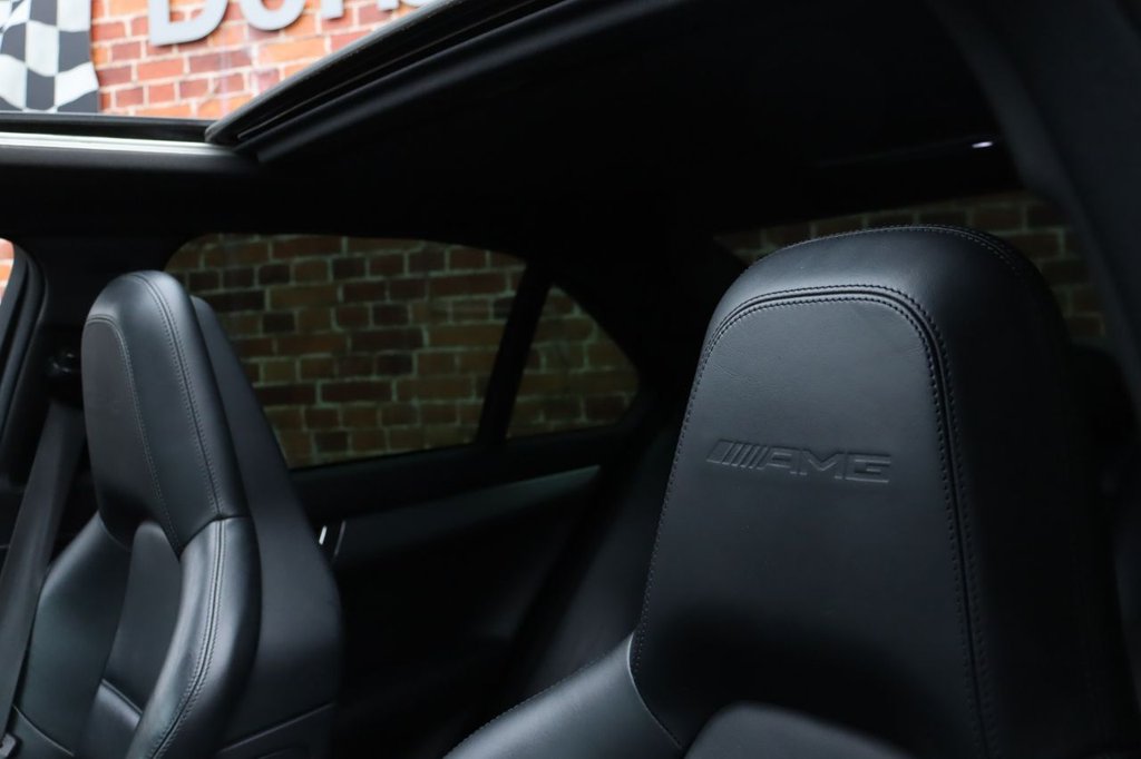 Used Mercedes-Benz C Class 2011 for sale - 77199859: Photo 21