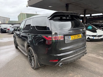 Used Land Rover Discovery 2023 for sale - 76520505: Photo