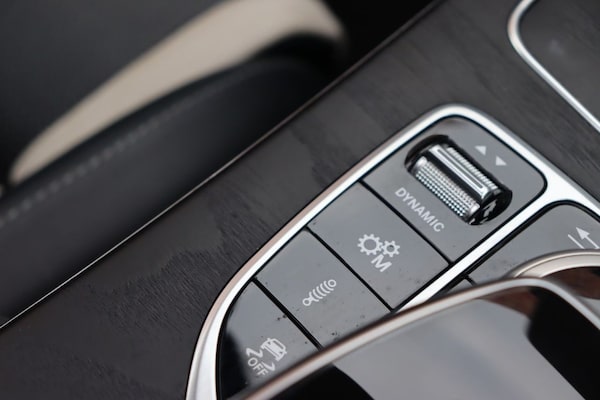 Used Mercedes-Benz GLC 2018 for sale - 76250118: Photo 42