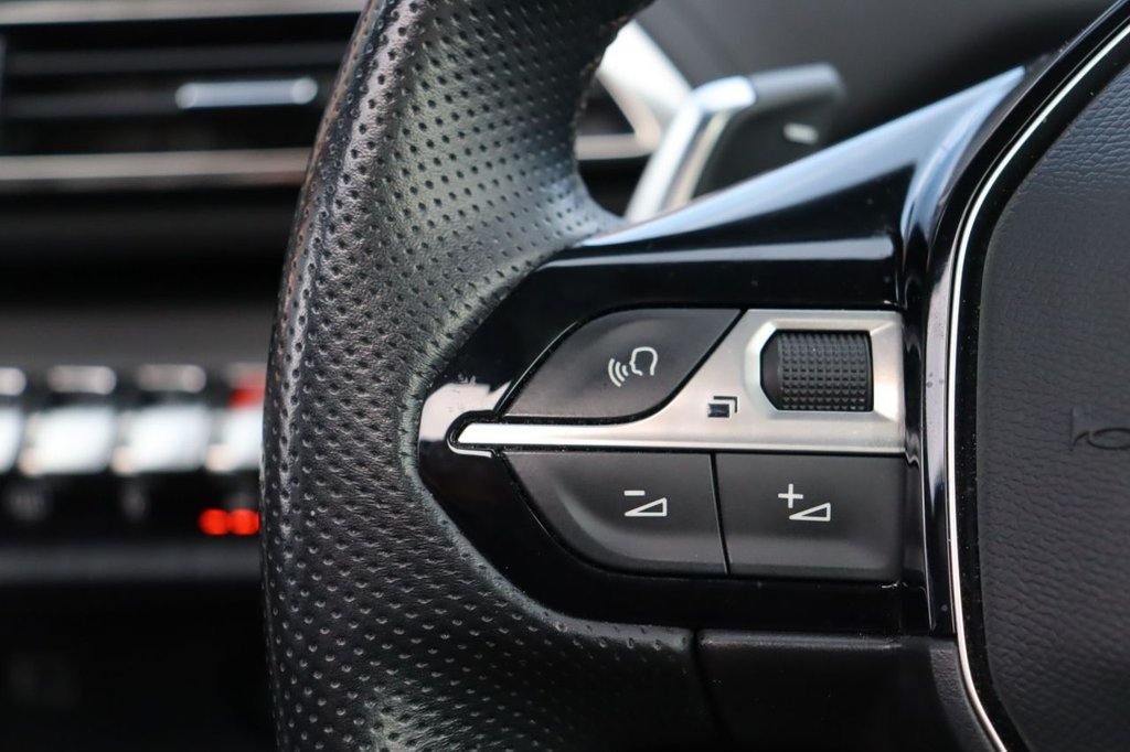 Used Peugeot 3008 2020 for sale - 76430111: Photo 29