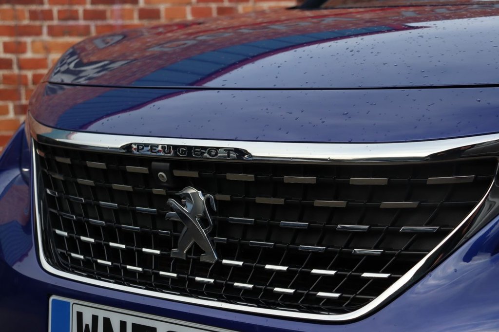 Used Peugeot 3008 2020 for sale - 76430111: Photo 7