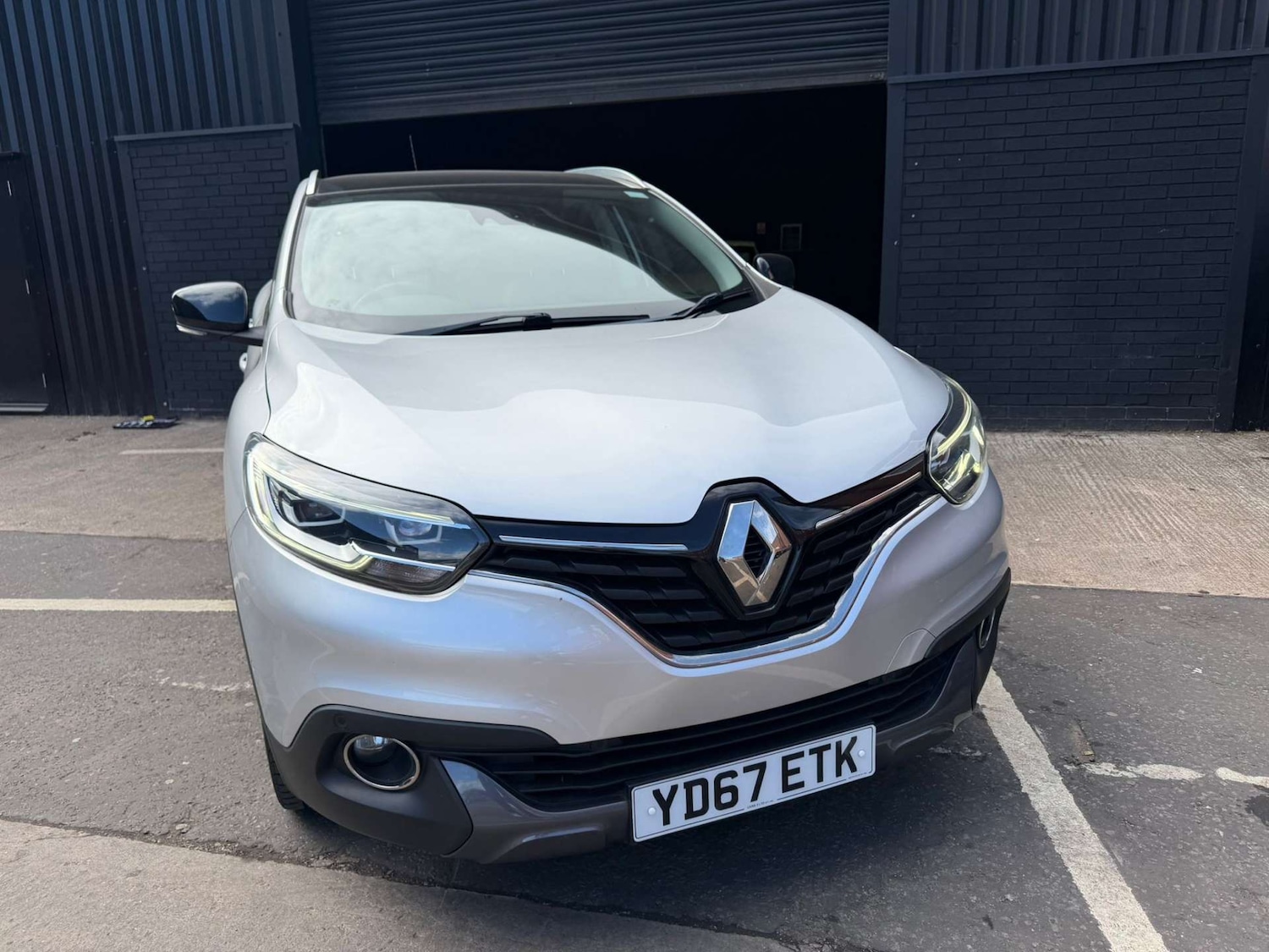 Used Renault Kadjar 2017 for sale - 78218176: Photo 2