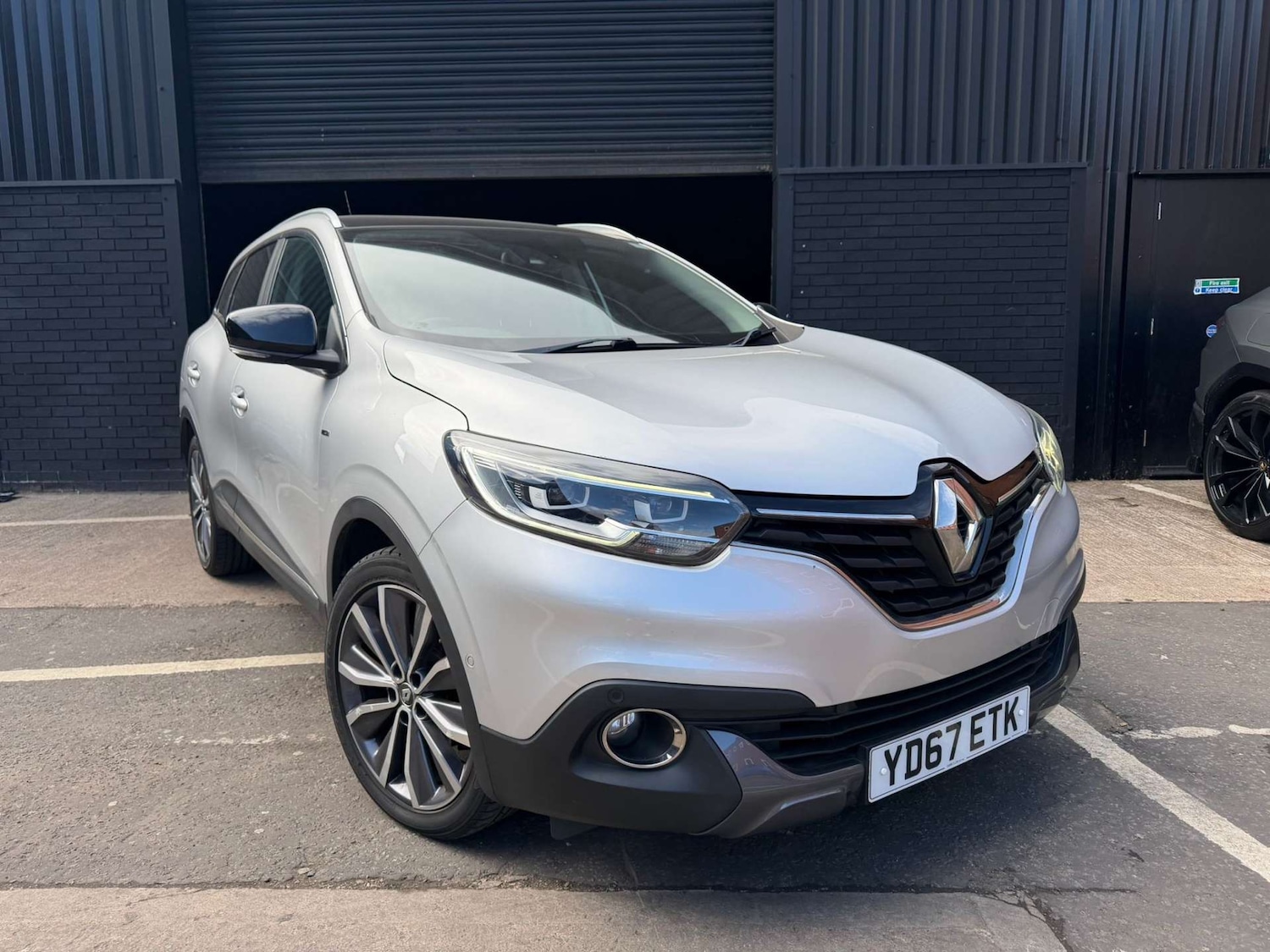 Used Renault Kadjar 2017 for sale - 78218176: Photo 4