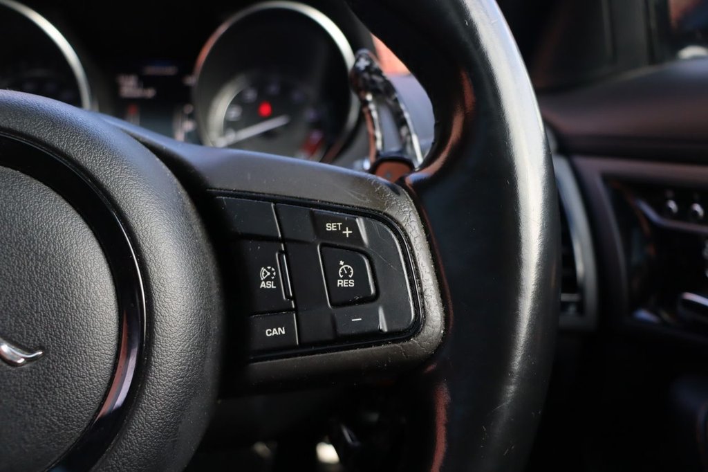 Used Jaguar F-Type 2014 for sale - 77187910: Photo 27