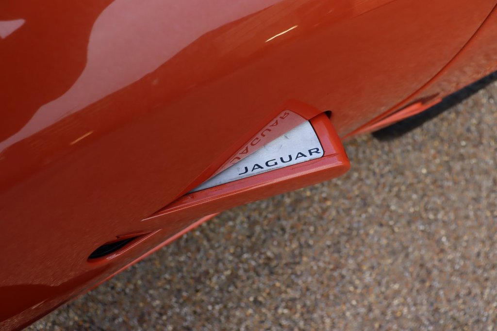 Used Jaguar F-Type 2014 for sale - 77187910: Photo 28