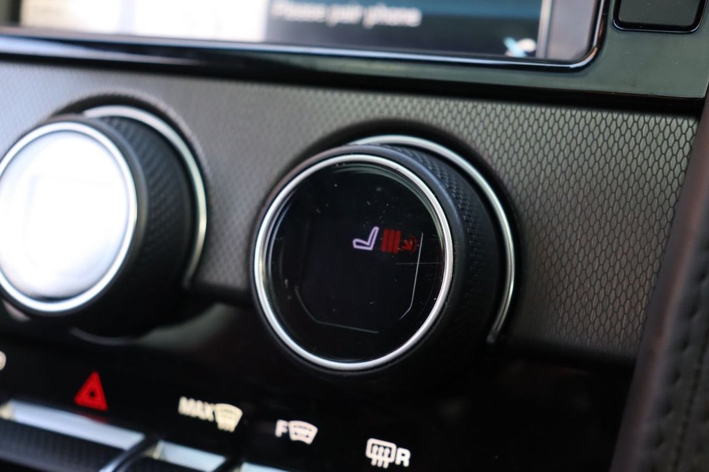 Used Jaguar F-Type 2014 for sale - 77187910: Photo 34