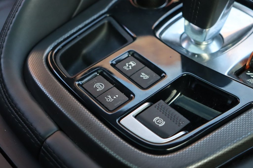 Used Jaguar F-Type 2014 for sale - 77187910: Photo 38