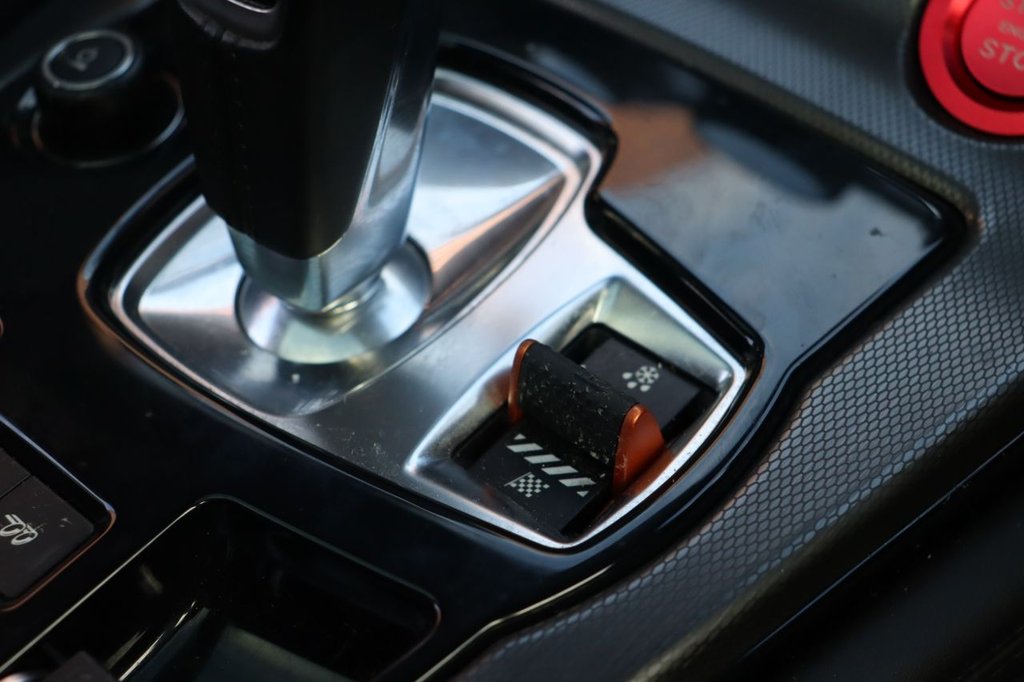 Used Jaguar F-Type 2014 for sale - 77187910: Photo 40