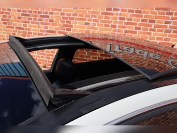 Used Mercedes-Benz C-Class 2013 for sale - 76019141: Photo