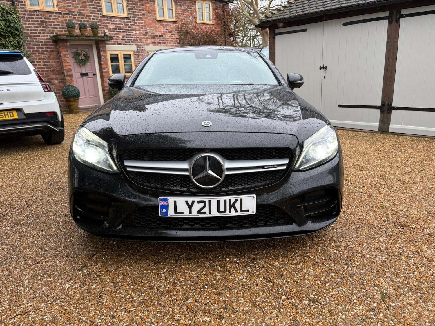 Used Mercedes-Benz C Class 2021 for sale - 77563345: Photo 2