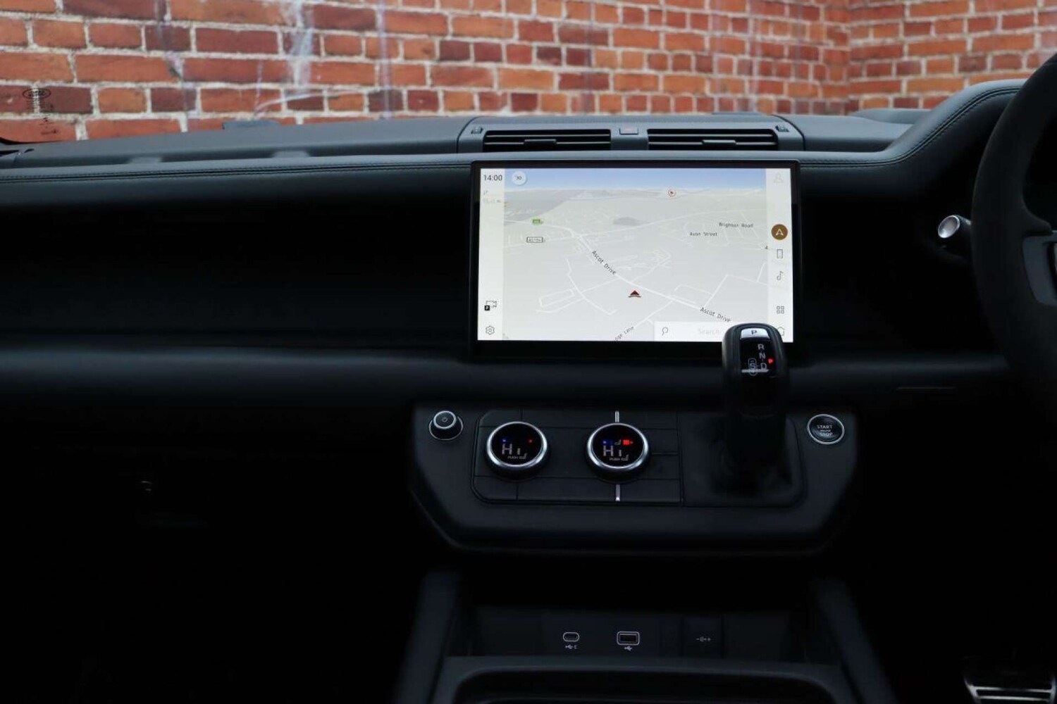 Used Land Rover Defender 2022 for sale - 77523140: Photo 24