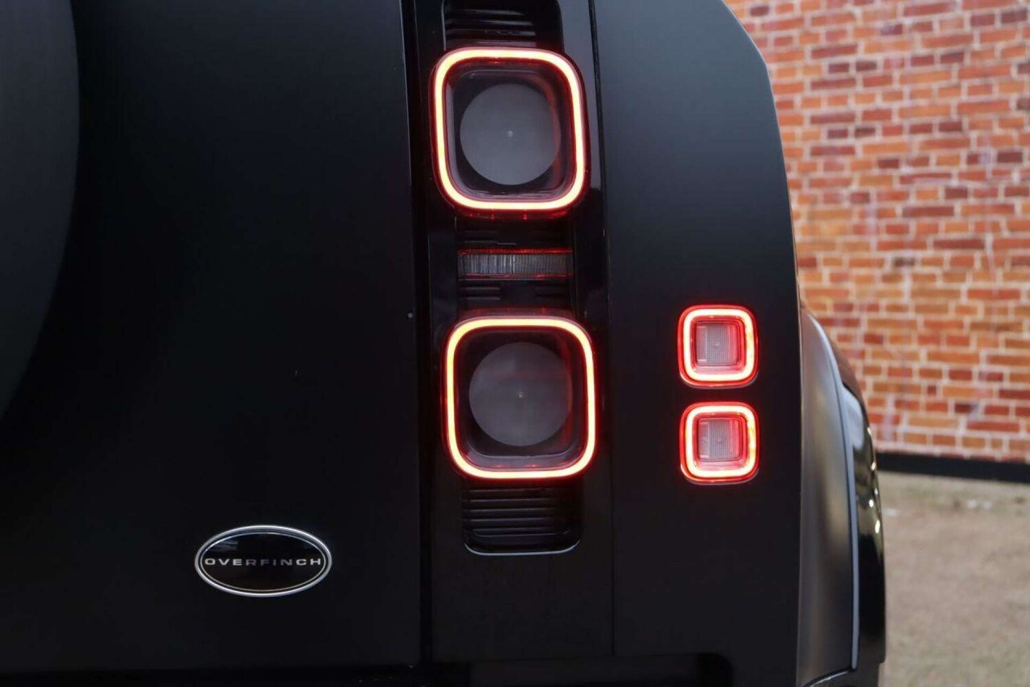 Used Land Rover Defender 2022 for sale - 77523140: Photo 31