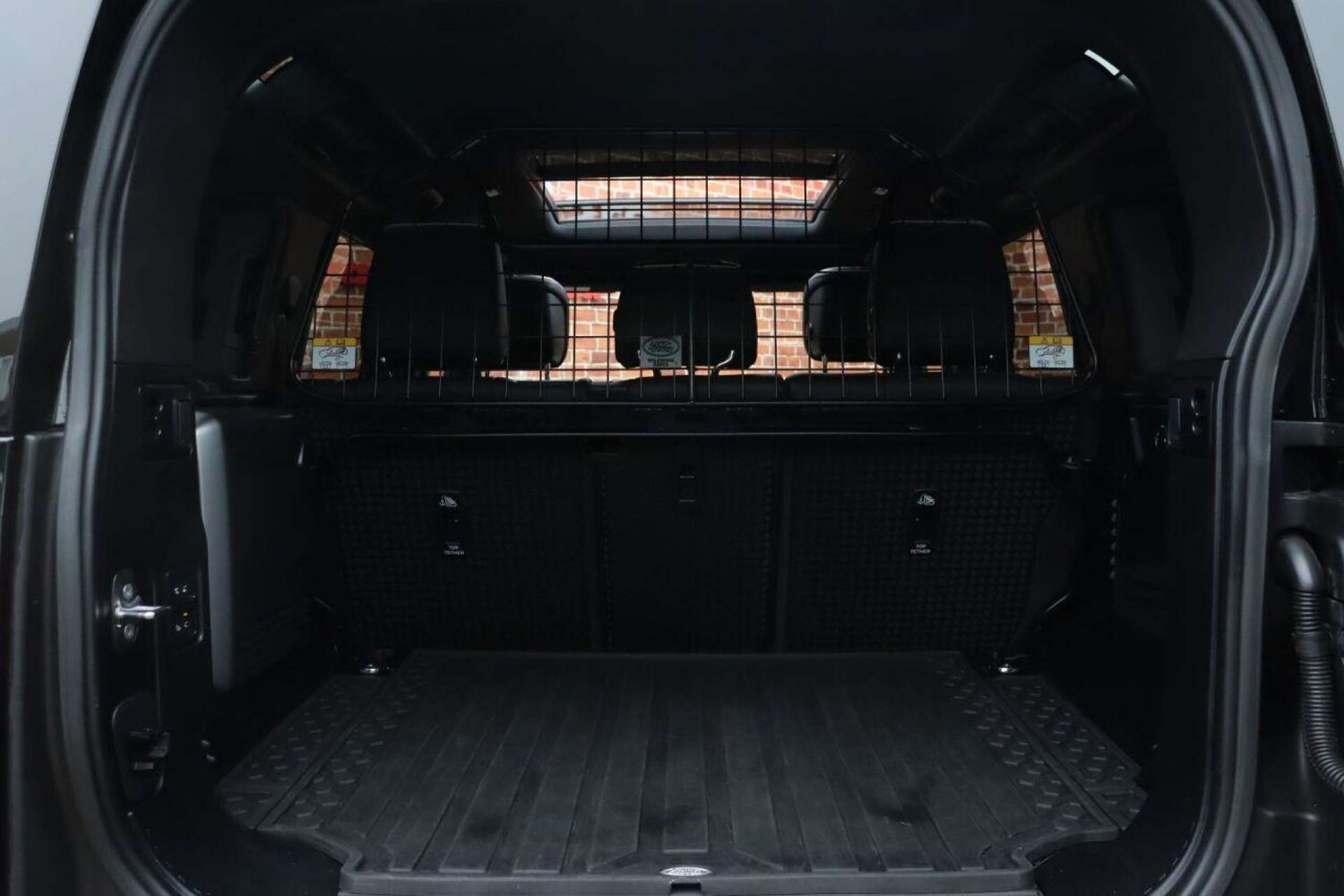 Used Land Rover Defender 2022 for sale - 77523140: Photo 47