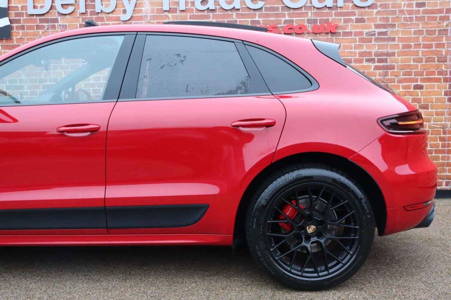 Used Porsche Macan 2017 for sale - 77523102: Photo 13