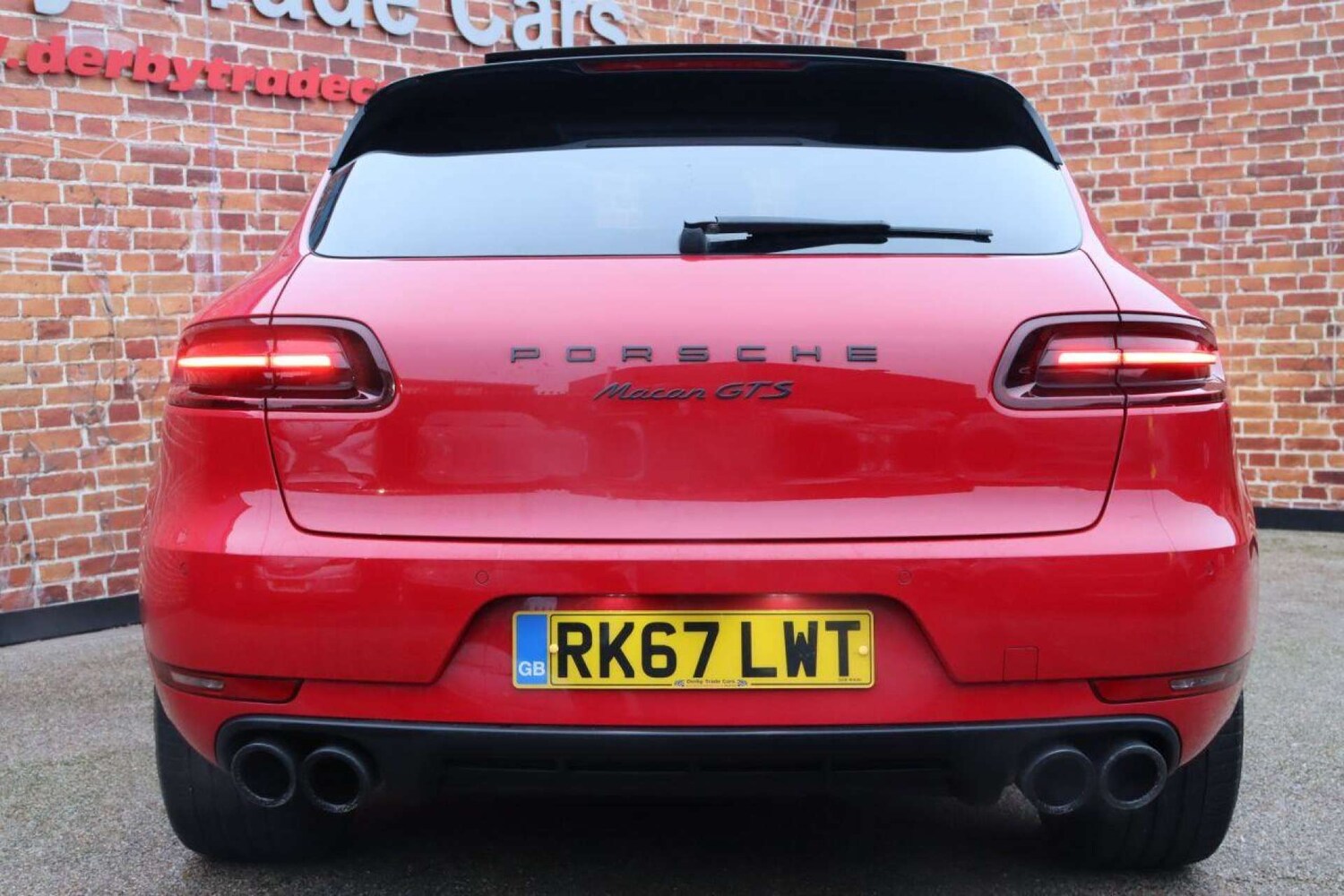 Used Porsche Macan 2017 for sale - 77523102: Photo 15