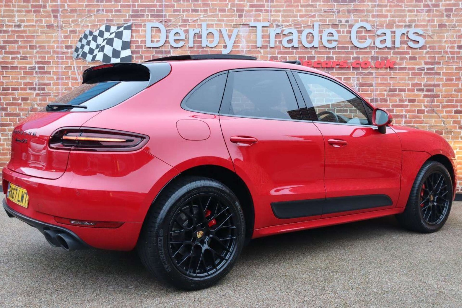 Used Porsche Macan 2017 for sale - 77523102: Photo 5