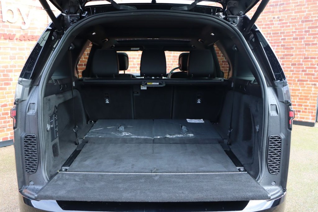 Used Land Rover Discovery 2022 for sale - 76345946: Photo 21