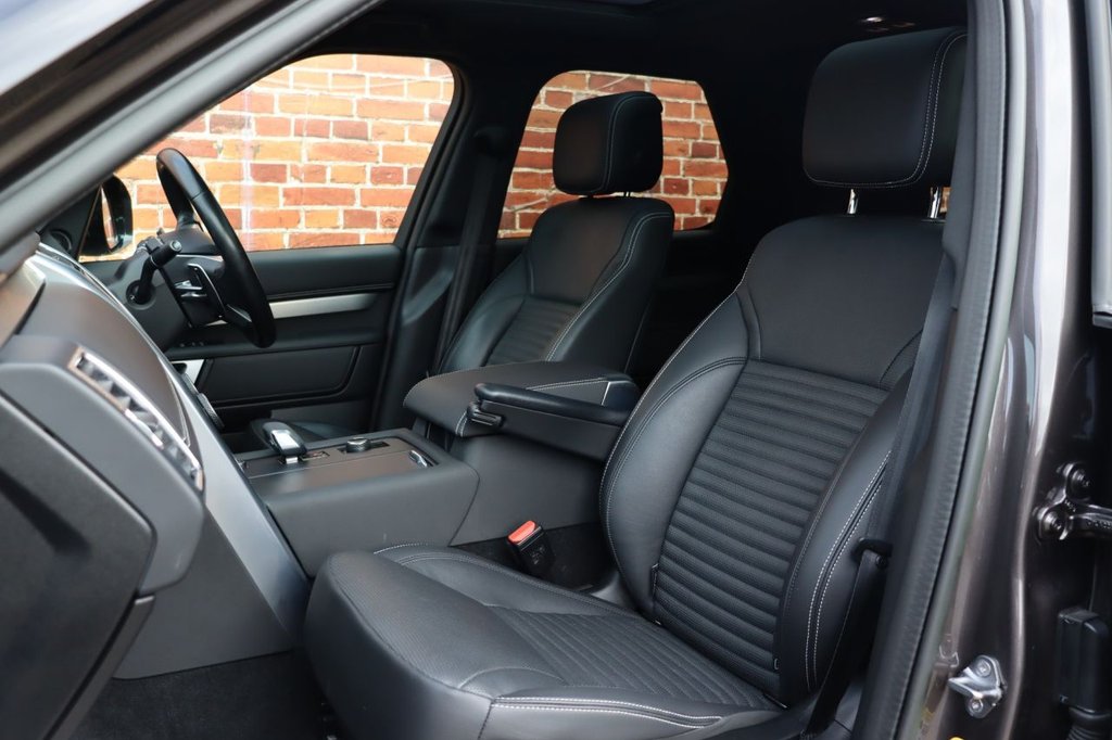 Used Land Rover Discovery 2022 for sale - 76345946: Photo 4