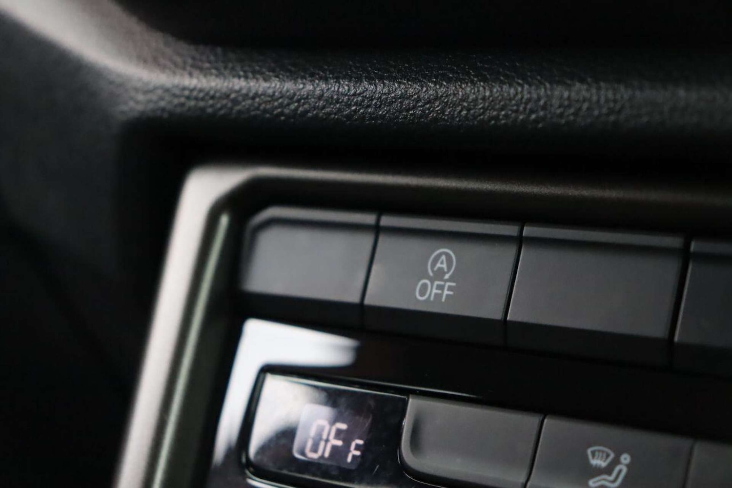 Used Volkswagen T-Roc 2018 for sale - 77519265: Photo 27