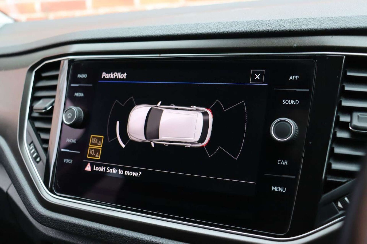 Used Volkswagen T-Roc 2018 for sale - 77519265: Photo 31