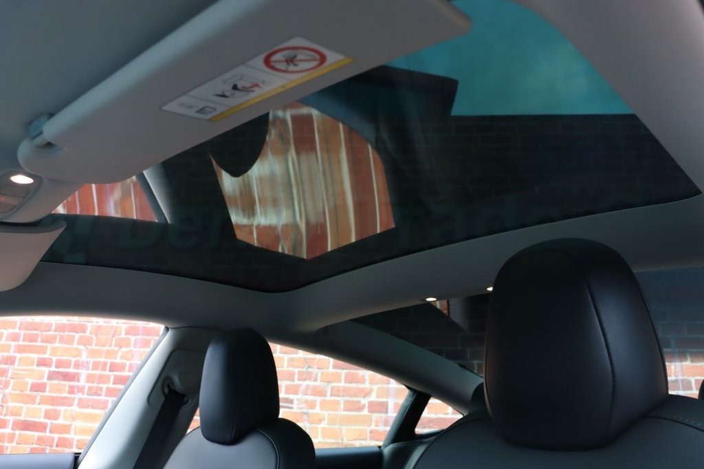 Used Tesla Model 3 2022 for sale - 77188119: Photo 5