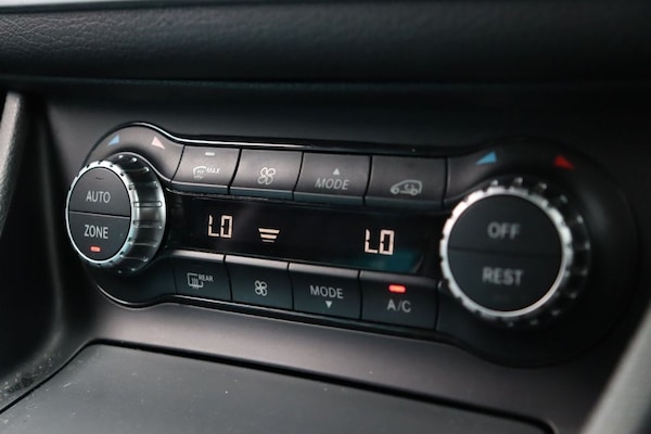 Used Mercedes-Benz CLA 2014 for sale - 72875709: Photo 32