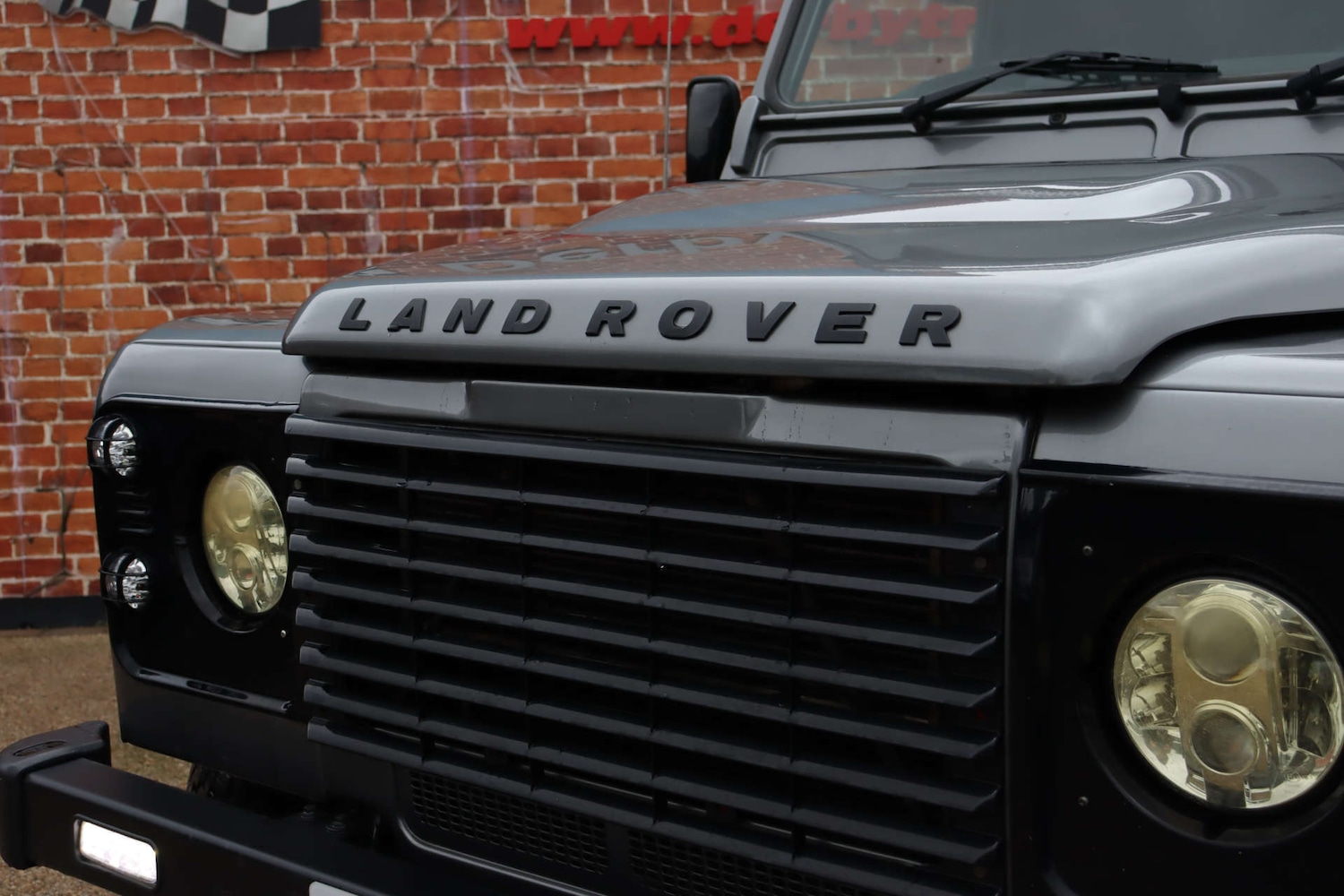 Used Land Rover Defender 2009 for sale - 77547689: Photo 5