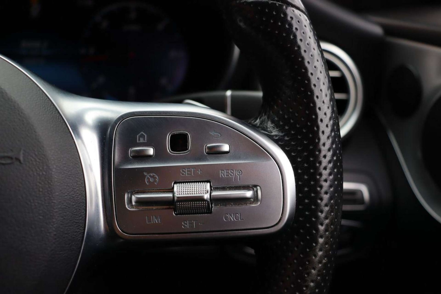 Used Mercedes-Benz C Class 2019 for sale - 77519238: Photo 33