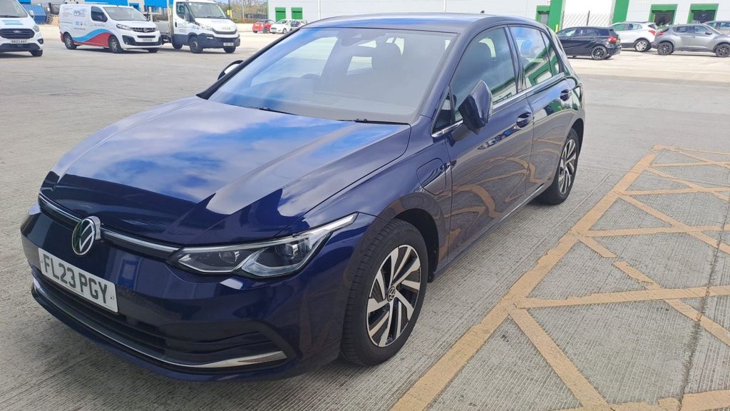 Used Volkswagen Golf 2023 for sale - 76605017: Photo 1