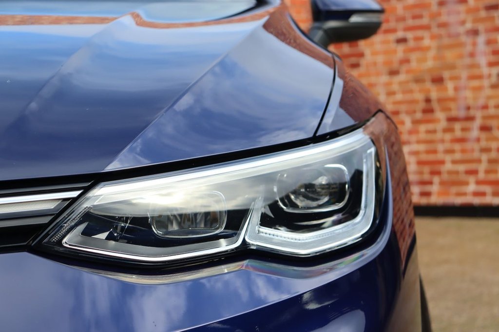 Used Volkswagen Golf 2023 for sale - 76605017: Photo 14