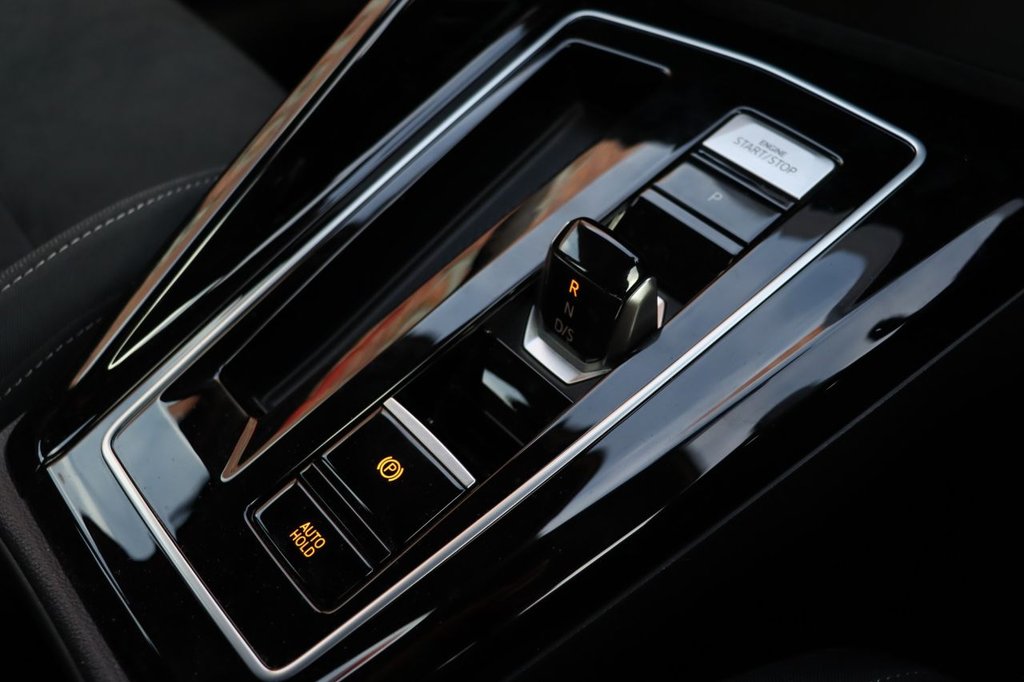 Used Volkswagen Golf 2023 for sale - 76605017: Photo 31