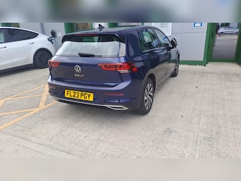 Used Volkswagen Golf 2023 for sale - 76605017: Photo