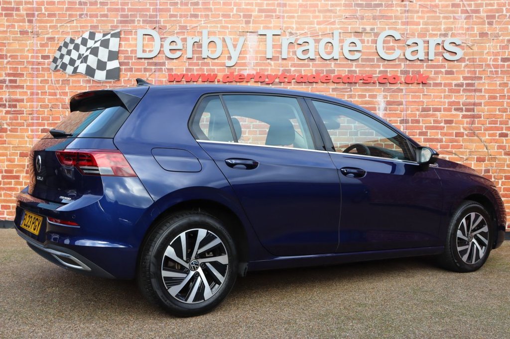 Used Volkswagen Golf 2023 for sale - 76605017: Photo 9