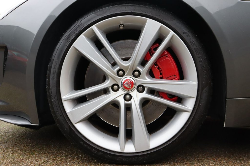 Used Jaguar F-Type 2015 for sale - 76798204: Photo 22