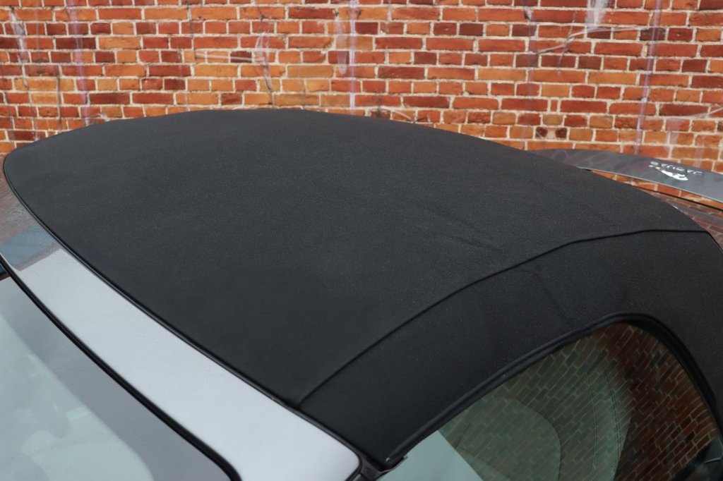 Used Jaguar F-Type 2015 for sale - 76798204: Photo 24