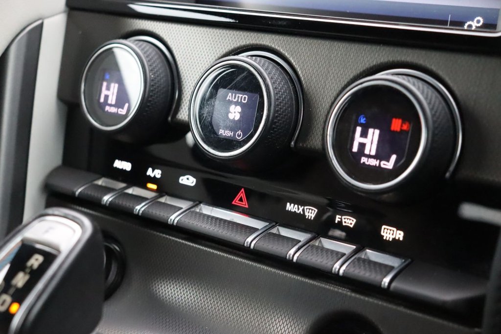 Used Jaguar F-Type 2015 for sale - 76798204: Photo 32